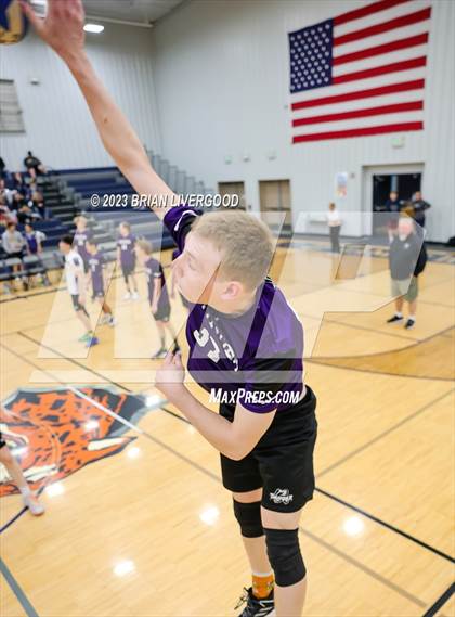Thumbnail 3 in Discovery Canyon vs. Bear Creek photogallery.