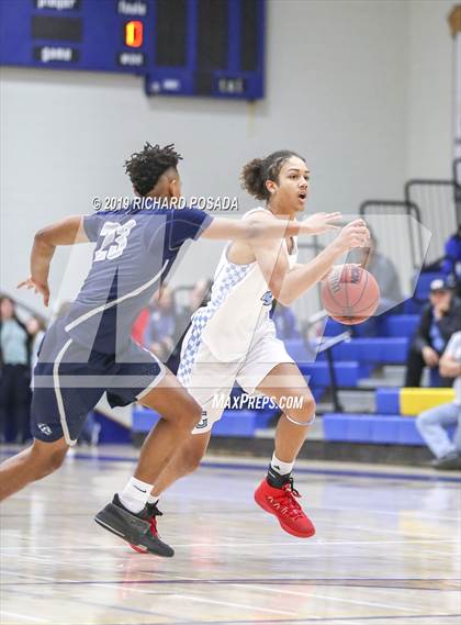 Thumbnail 1 in Clovis East vs. El Capitan (Clovis Elks Tournament) photogallery.