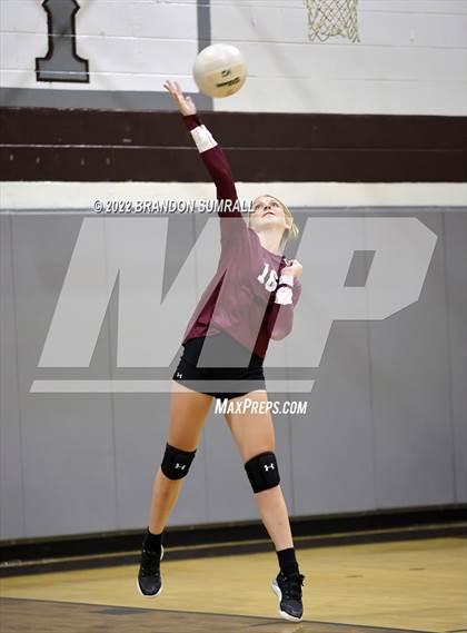Thumbnail 3 in Montevallo @ Thorsby photogallery.