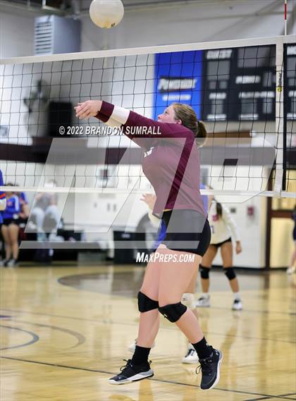 Thumbnail 2 in Montevallo @ Thorsby photogallery.