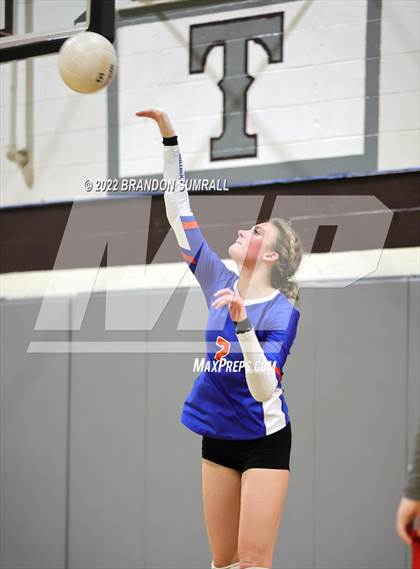 Thumbnail 3 in Montevallo @ Thorsby photogallery.