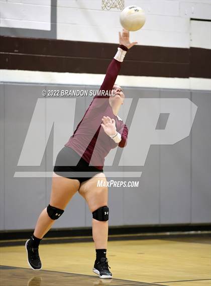 Thumbnail 1 in Montevallo @ Thorsby photogallery.
