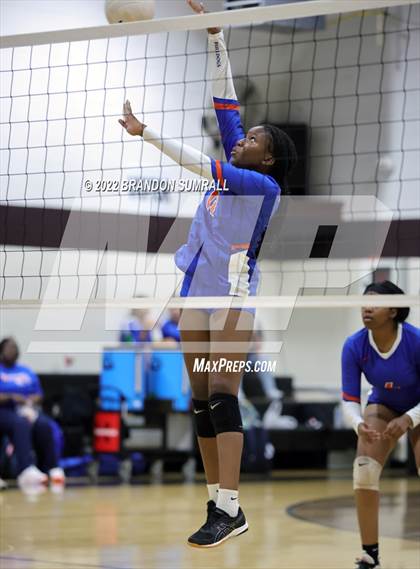 Thumbnail 3 in Montevallo @ Thorsby photogallery.