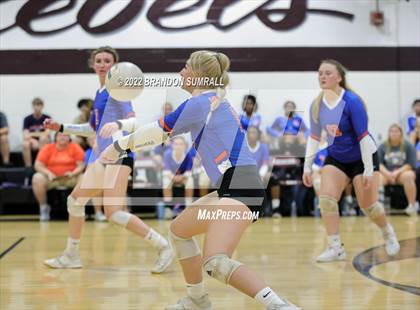 Thumbnail 1 in Montevallo @ Thorsby photogallery.
