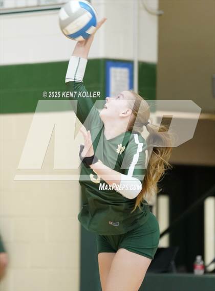 Thumbnail 1 in Notre Dame Prep vs. Cass Tech (Notre Dame Prep Quad) photogallery.