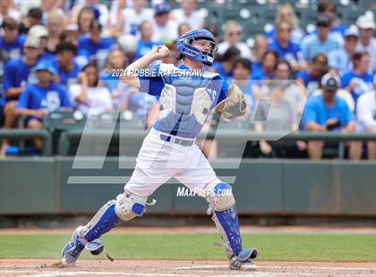 Thumbnail 1 in Barbers Hill vs. Hallsville (UIL 5A Final) photogallery.