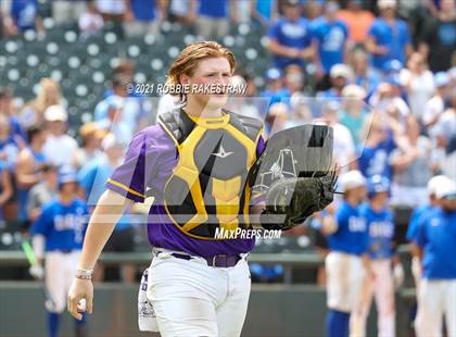 Thumbnail 3 in Barbers Hill vs. Hallsville (UIL 5A Final) photogallery.