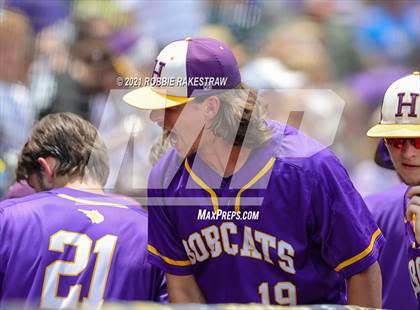Thumbnail 1 in Barbers Hill vs. Hallsville (UIL 5A Final) photogallery.