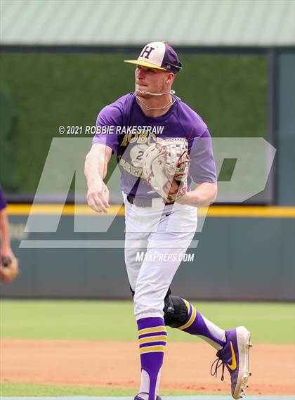 Thumbnail 1 in Barbers Hill vs. Hallsville (UIL 5A Final) photogallery.
