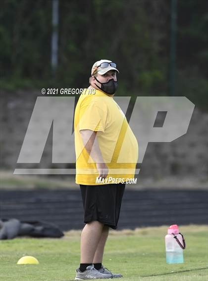 Thumbnail 2 in Apex @ Panther Creek photogallery.