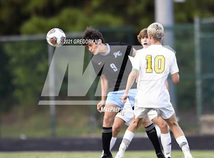 Thumbnail 2 in Apex @ Panther Creek photogallery.
