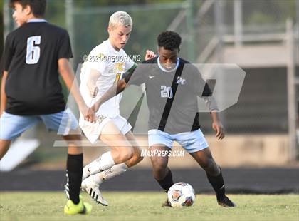 Thumbnail 3 in Apex @ Panther Creek photogallery.