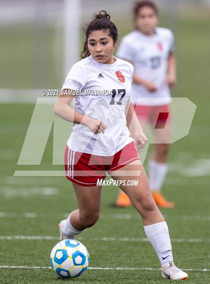 Thumbnail 1 in Omaha South vs. Bellevue East photogallery.