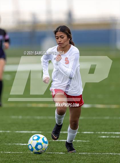 Thumbnail 1 in Omaha South vs. Bellevue East photogallery.