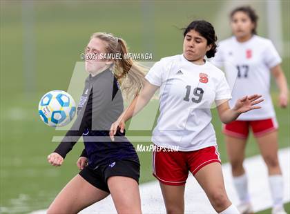 Thumbnail 1 in Omaha South vs. Bellevue East photogallery.
