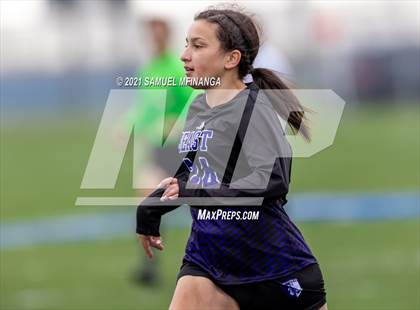 Thumbnail 1 in Omaha South vs. Bellevue East photogallery.