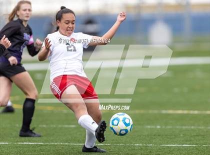 Thumbnail 1 in Omaha South vs. Bellevue East photogallery.