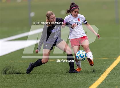 Thumbnail 2 in Omaha South vs. Bellevue East photogallery.