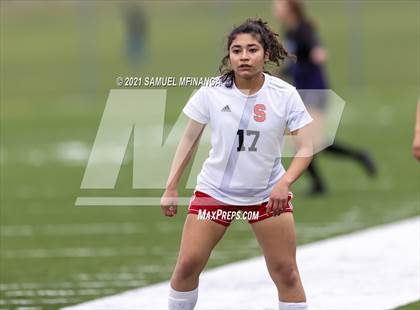 Thumbnail 3 in Omaha South vs. Bellevue East photogallery.