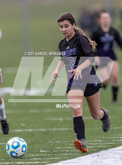 Thumbnail 1 in Omaha South vs. Bellevue East photogallery.