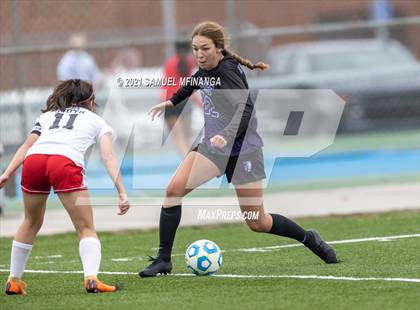 Thumbnail 1 in Omaha South vs. Bellevue East photogallery.