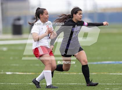 Thumbnail 1 in Omaha South vs. Bellevue East photogallery.