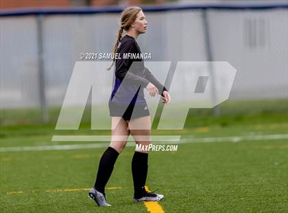 Thumbnail 2 in Omaha South vs. Bellevue East photogallery.