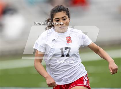 Thumbnail 2 in Omaha South vs. Bellevue East photogallery.