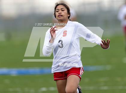 Thumbnail 1 in Omaha South vs. Bellevue East photogallery.