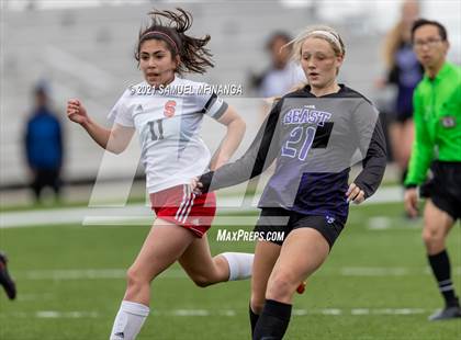 Thumbnail 1 in Omaha South vs. Bellevue East photogallery.