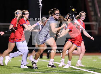 Thumbnail 1 in Walton @ Lassiter photogallery.