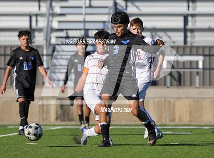 Thumbnail 2 in Wilmer-Hutchins vs. Bridgeport (Sulphur Springs Elite 4A Tournament) photogallery.