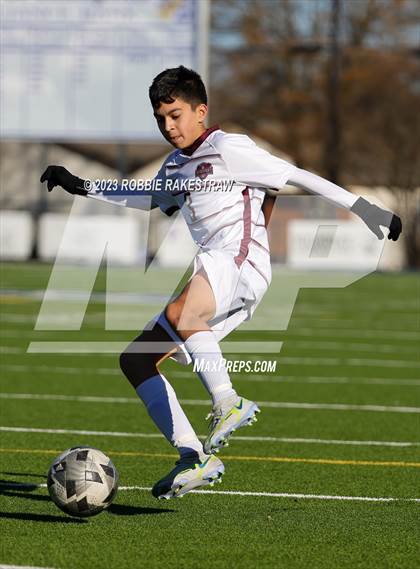Thumbnail 1 in Wilmer-Hutchins vs. Bridgeport (Sulphur Springs Elite 4A Tournament) photogallery.