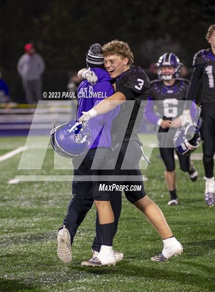 Thumbnail 3 in Enumclaw @ Anacortes (WIAA 2A Semifinal) photogallery.