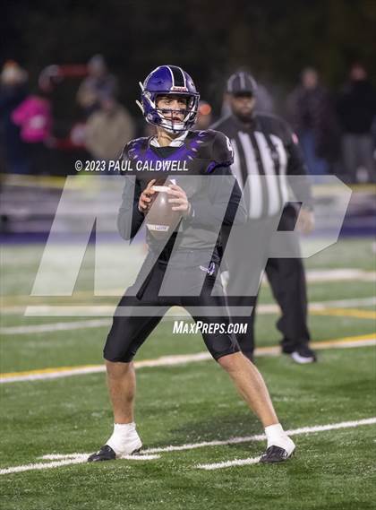 Thumbnail 1 in Enumclaw @ Anacortes (WIAA 2A Semifinal) photogallery.