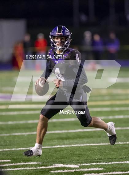 Thumbnail 3 in Enumclaw @ Anacortes (WIAA 2A Semifinal) photogallery.