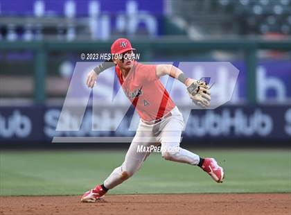 Thumbnail 3 in Redlands East Valley vs. Ramona (Halo Classic) photogallery.