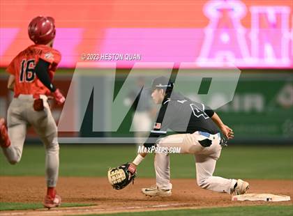 Thumbnail 2 in Redlands East Valley vs. Ramona (Halo Classic) photogallery.