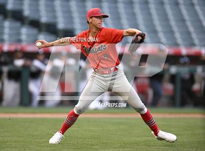 Thumbnail 2 in Redlands East Valley vs. Ramona (Halo Classic) photogallery.