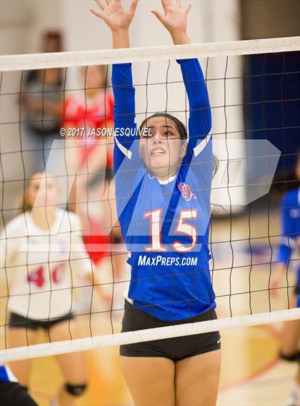 Thumbnail 3 in Charter Oak @ Los Altos photogallery.