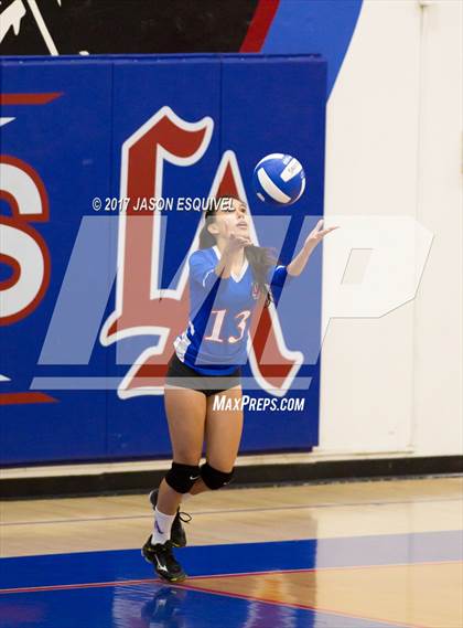 Thumbnail 2 in Charter Oak @ Los Altos photogallery.
