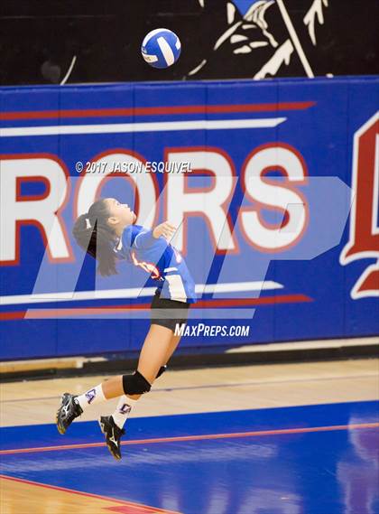 Thumbnail 3 in Charter Oak @ Los Altos photogallery.