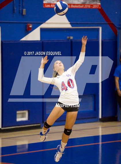 Thumbnail 3 in Charter Oak @ Los Altos photogallery.