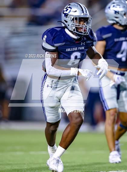 Thumbnail 3 in College Park vs Klein Cain photogallery.