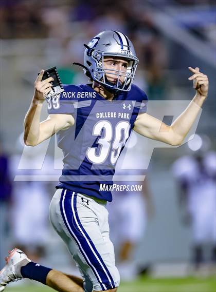 Thumbnail 3 in College Park vs Klein Cain photogallery.