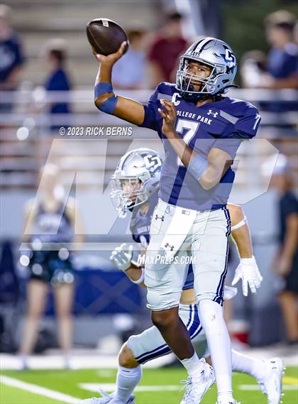 Thumbnail 3 in College Park vs Klein Cain photogallery.