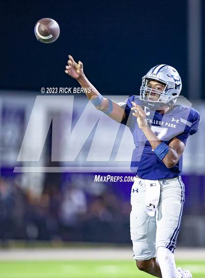 Thumbnail 3 in College Park vs Klein Cain photogallery.