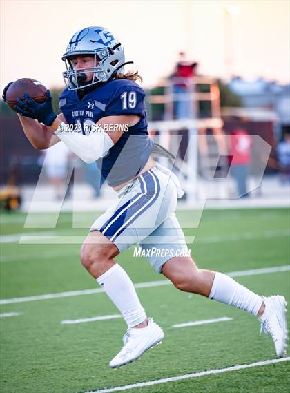 Thumbnail 3 in College Park vs Klein Cain photogallery.