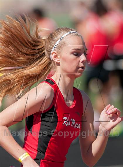 Thumbnail 1 in 2013 Ventura Invitational Girls Varsity 4X800M Relay photogallery.