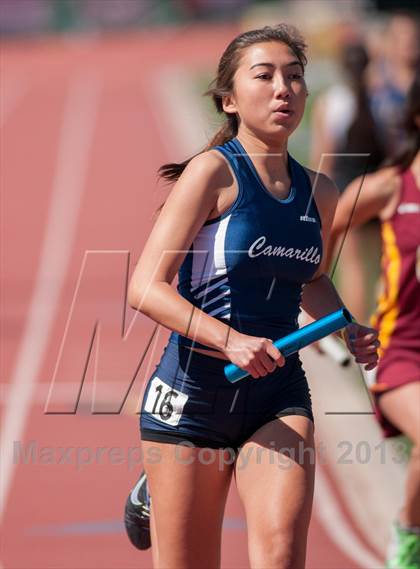 Thumbnail 1 in 2013 Ventura Invitational Girls Varsity 4X800M Relay photogallery.